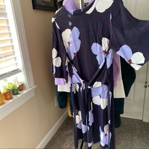 Ann Taylor funky flower dress 🌸